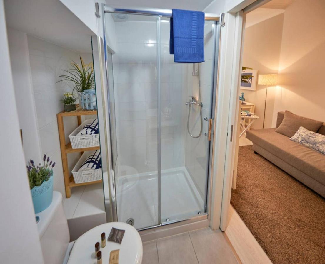 Charming Studio In Adamastor Lisbon! Perfect Location - Super Central But Calm! 외부 사진